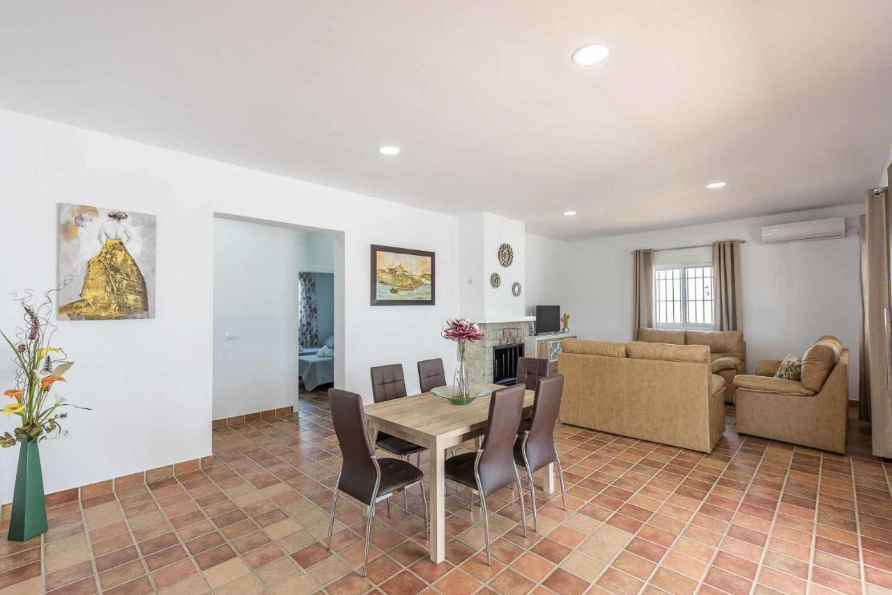 Casa Rural Brisa Del Valle La Puebla de Cazalla Eksteriør billede